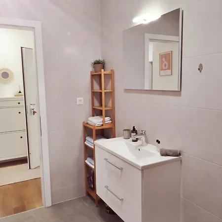 Rozalie Central Makarska