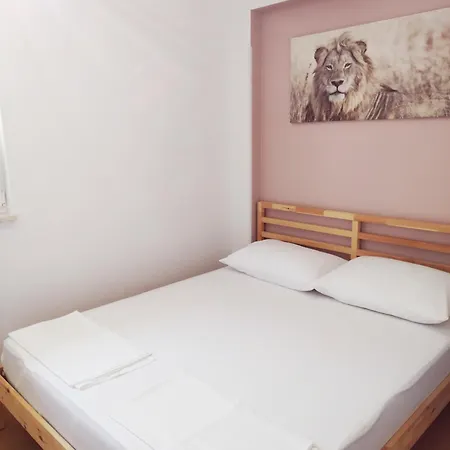 Rozalie Central Apartment *